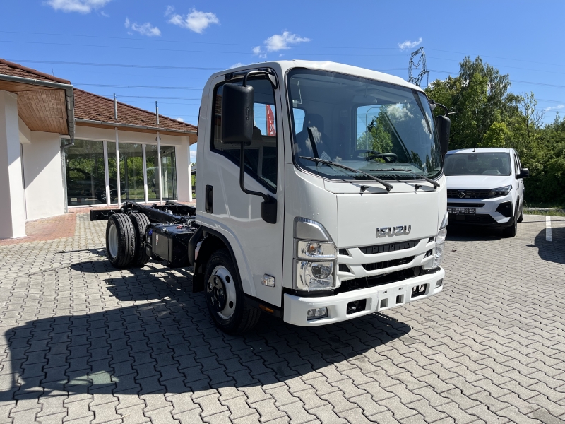 ISUZU M27