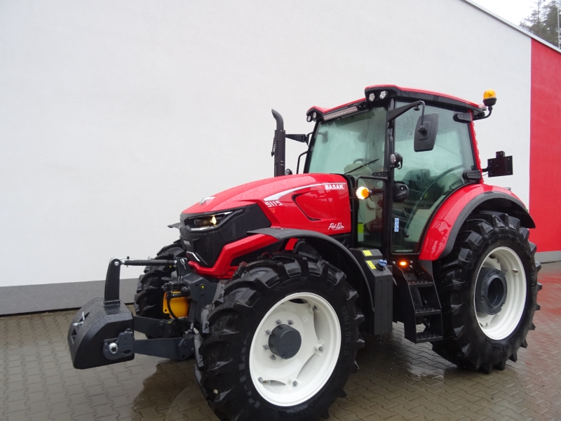 BASAK 5115 s předním vývodovým hřídelem BASAK 5115 s předním vývodovým hřídelem