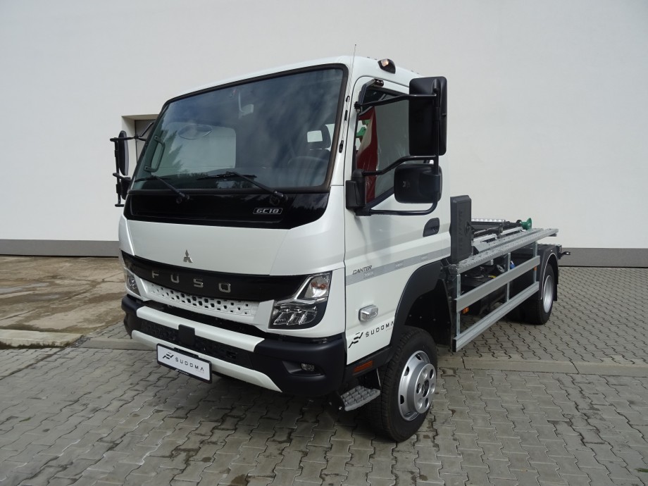 FUSO CANTER 6C18 4X4 s hákovým nosičem kontejnerů FUSO CANTER 6C18 4X4 s hákovým nosičem kontejnerů