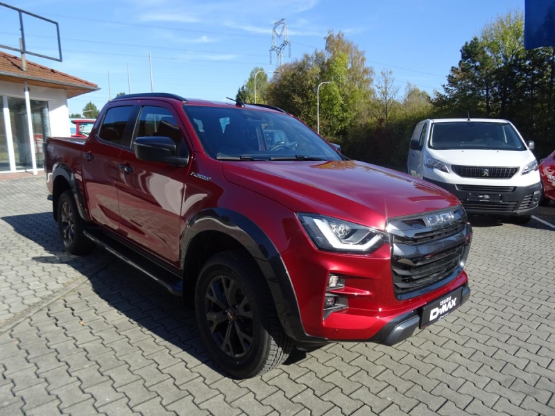Isuzu D-Max VCROSS Double Cab 4x4 A/T Isuzu D-Max VCROSS Double Cab 4x4 A/T