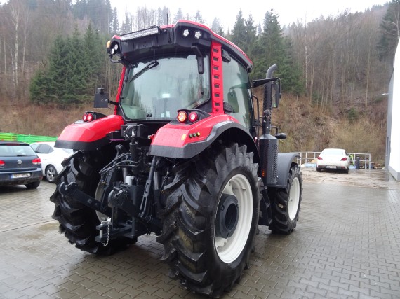 Traktor BASAK 5115 3