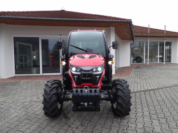 BASAK 5075 s kabinou (foto 1)