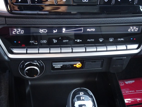 Isuzu D-Max LSE Double Cab 4x4 A/T (foto 16)