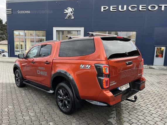 Isuzu D-Max VCROSS Double Cab 4x4 A/T (foto 4)