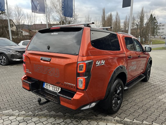 Isuzu D-Max VCROSS Double Cab 4x4 A/T (foto 5)