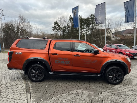 Isuzu D-Max VCROSS Double Cab 4x4 A/T (foto 6)
