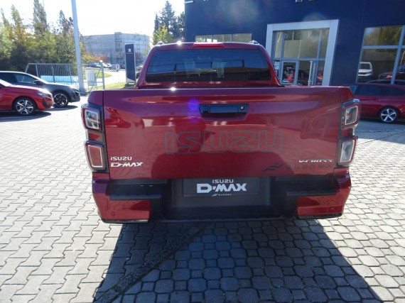 Isuzu D-Max VCROSS Double Cab 4x4 A/T (foto 7)