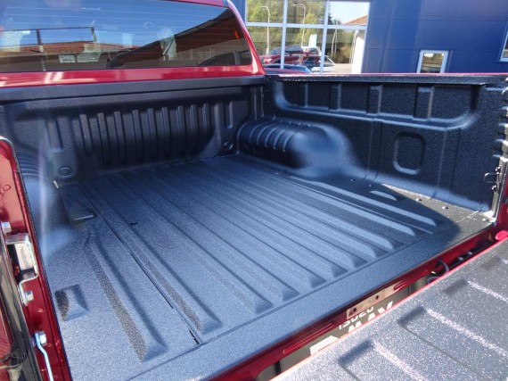 Isuzu D-Max VCROSS Double Cab 4x4 A/T (foto 8)
