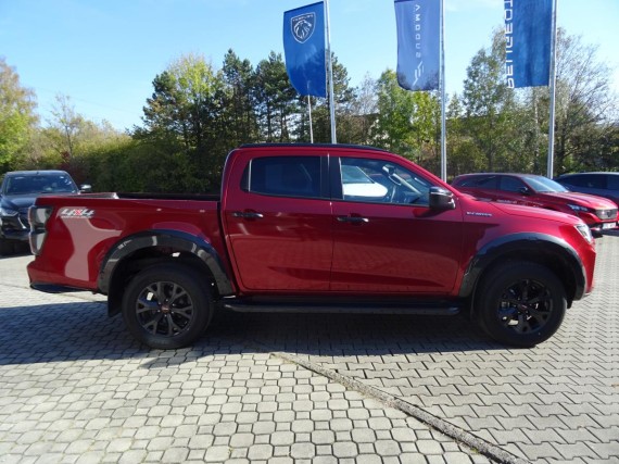 Isuzu D-Max VCROSS Double Cab 4x4 A/T (foto 10)