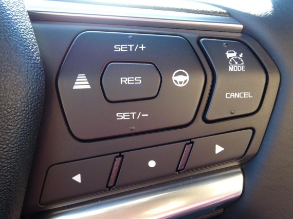Isuzu D-Max VCROSS Double Cab 4x4 A/T (foto 21)