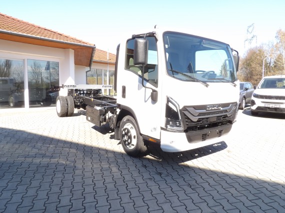 Isuzu M30 5,2L (foto 8)