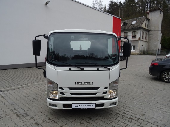Isuzu P60 3,0L (foto 1)