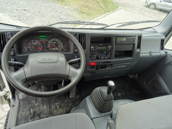 Isuzu P60 3,0L (foto 21)