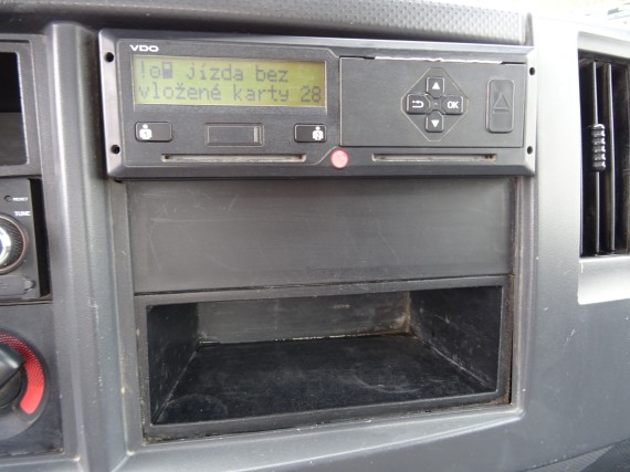 Isuzu P60 3,0L (foto 25)