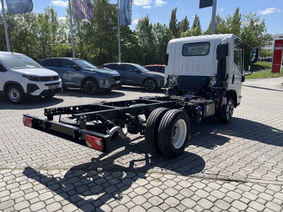 ISUZU M27 (foto 6)