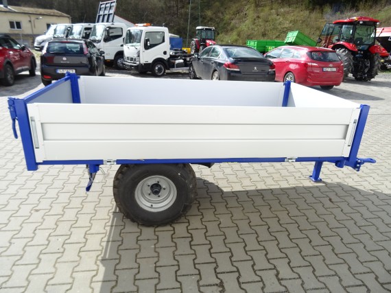 Traktorový přívěs 1070 kg 14