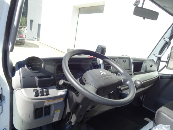 FUSO 7C18 ovládání