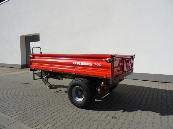 Ursus T-040 52
