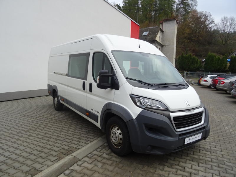 Peugeot Boxer L4H2 7 míst 2,0 BlueHDi 160k Peugeot Boxer L4H2 7 míst 2,0 BlueHDi 160k