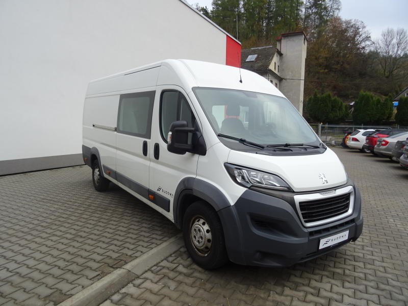 Peugeot Boxer L4H2 7 míst 2,0 BlueHDi 160k