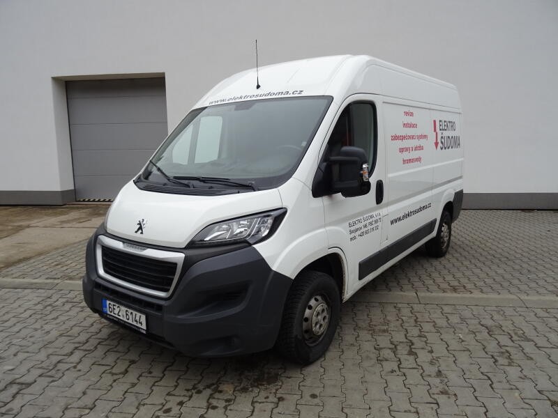 Peugeot Boxer Furgon L2H2 2,0 BlueHDi 160k