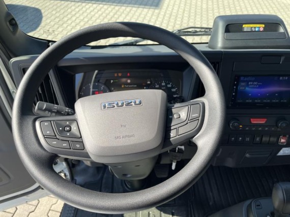 Isuzu M30 7,5t 3,0L 150k hák. nosič (foto 12)