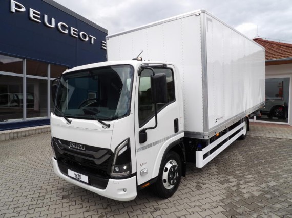Isuzu M30 5,2L MAN6, skříň a čelo (foto 5)