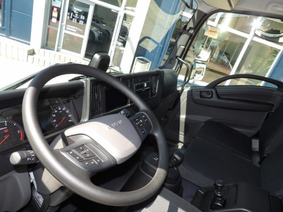 Isuzu F14 5.2L, 240k, AUT6, Hákový nosič (foto 15)