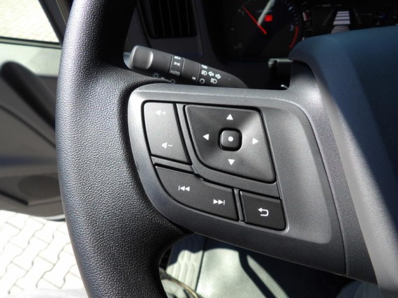 Isuzu F14 5.2L, 240k, AUT6, Hákový nosič (foto 23)