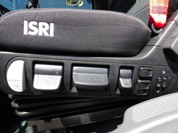 Isuzu F14 5.2L, 240k, AUT6, Hákový nosič (foto 29)