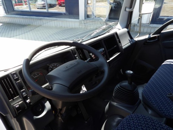 Isuzu M27 3,0L 150k MAN5 3s sklápěč (foto 25)