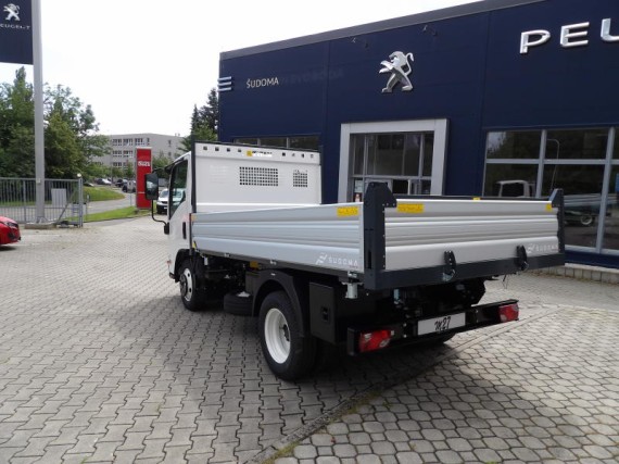 Isuzu M27 3,0L 150k MAN5 3s sklápěč (foto 48)