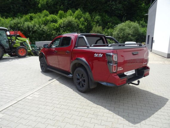 Isuzu D-Max V-Cross Double Cab 4x4 A/T (foto 1)