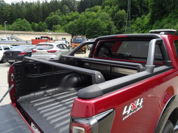 Isuzu D-Max V-Cross Double Cab 4x4 A/T (foto 3)