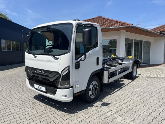 Isuzu M30 7,5t 3,0L 150k hák. nosič (foto 10)