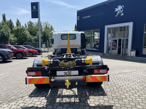 Isuzu M30 7,5t 3,0L 150k hák. nosič (foto 13)