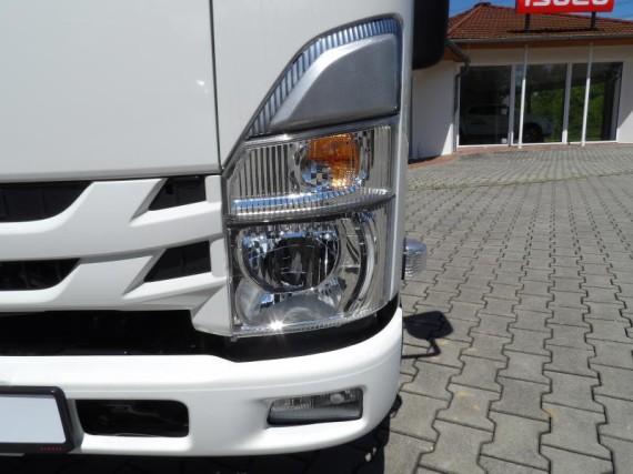 Isuzu M27 3,0L, hákový nosič kontejnerů (foto 8)
