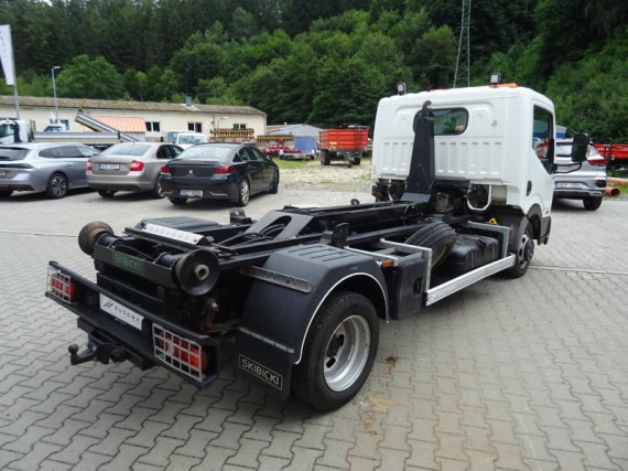 Nissan NT400 35.15 Hákový nosič kontejnerů (foto 10)