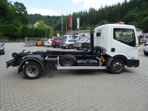 Nissan NT400 35.15 Hákový nosič kontejnerů (foto 12)