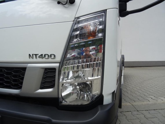 Nissan NT400 35.15 Hákový nosič kontejnerů (foto 16)