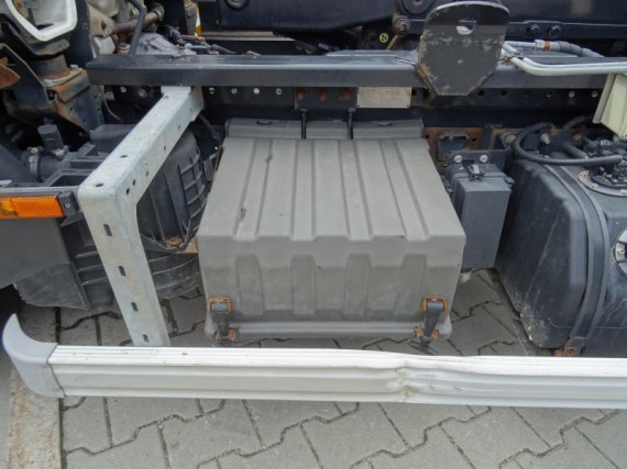 Nissan NT400 35.15 Hákový nosič kontejnerů (foto 21)