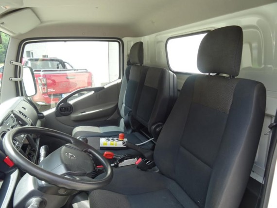Nissan NT400 35.15 Hákový nosič kontejnerů (foto 30)