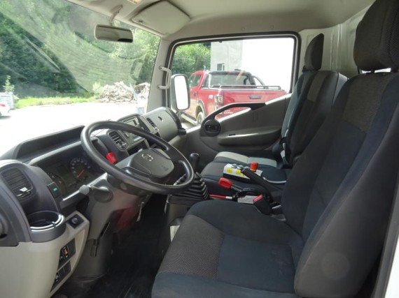 Nissan NT400 35.15 Hákový nosič kontejnerů (foto 31)
