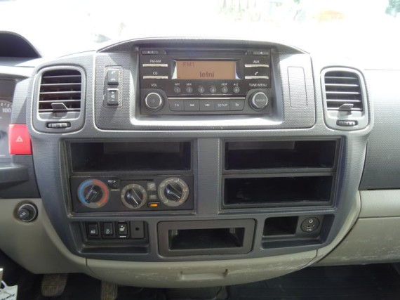 Nissan NT400 35.15 Hákový nosič kontejnerů (foto 35)