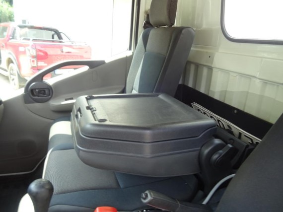 Nissan NT400 35.15 Hákový nosič kontejnerů (foto 47)