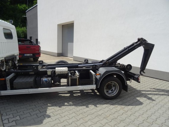 Nissan NT400 35.15 Hákový nosič kontejnerů (foto 44)