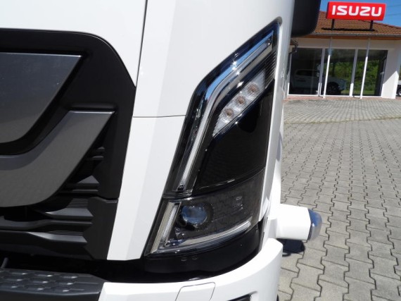 Isuzu F14 5.2L, 240k, AUT6, Hákový nosič (foto 34)