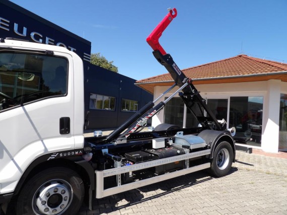 Isuzu F14 5.2L, 240k, AUT6, Hákový nosič (foto 1)
