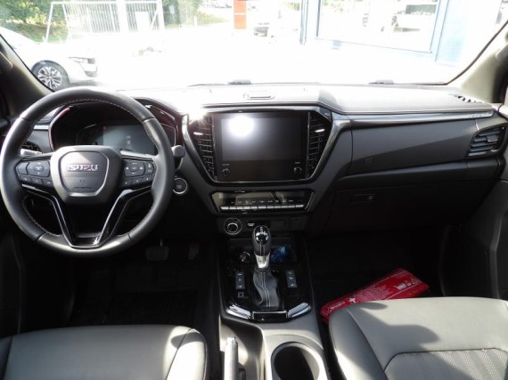 Isuzu D-Max Double Cab 4x4 V-CROSS (foto 16)