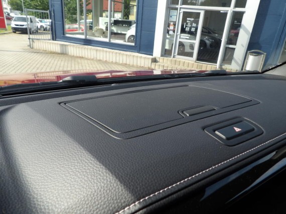 Isuzu D-Max Double Cab 4x4 V-CROSS (foto 43)